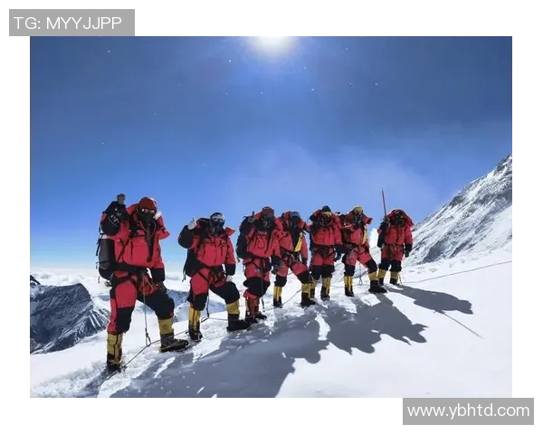 攀登人生的巅峰：周强与深度对话中的挑战与成长